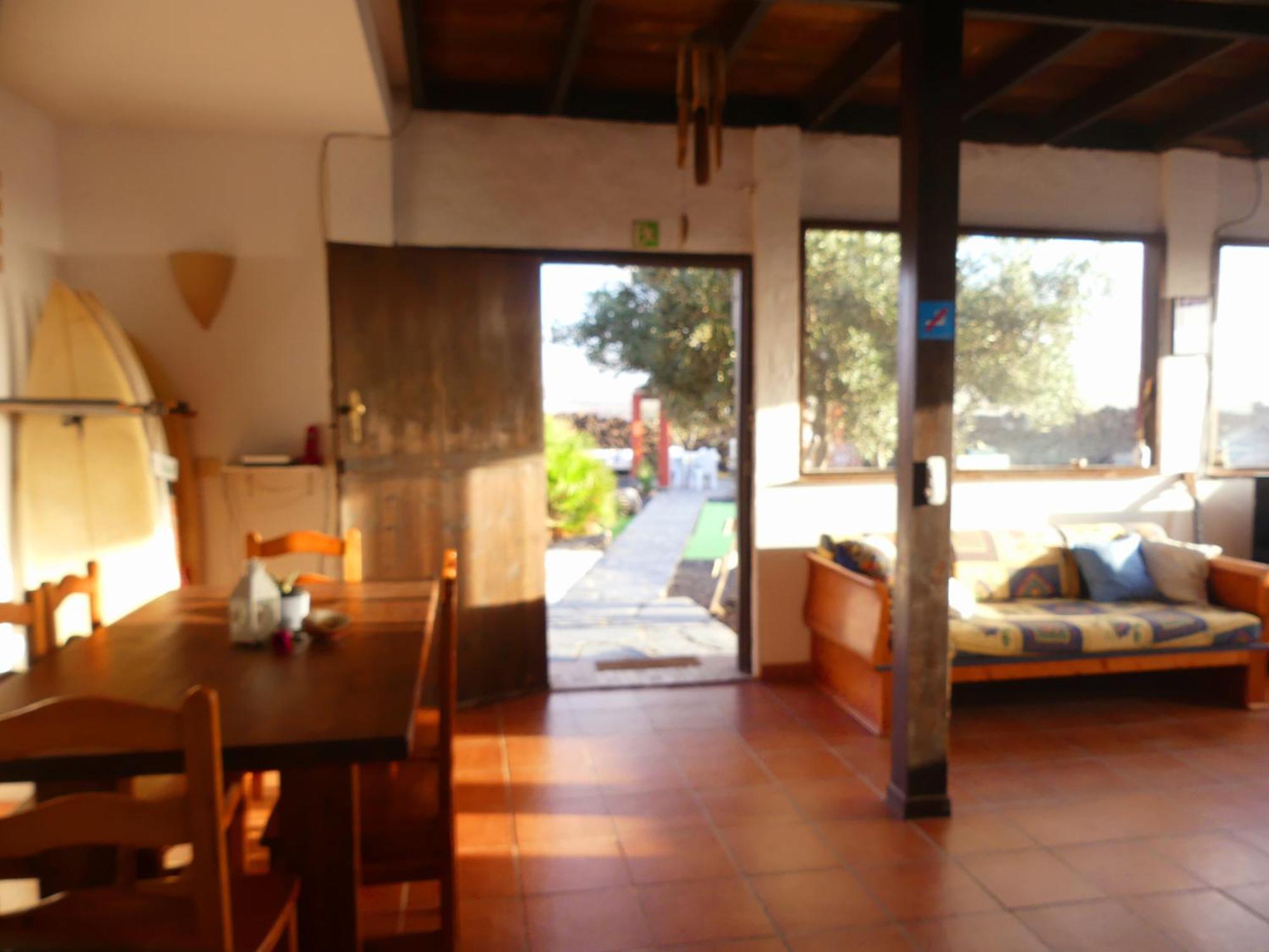 Warung Hotell Lajares Exteriör bild